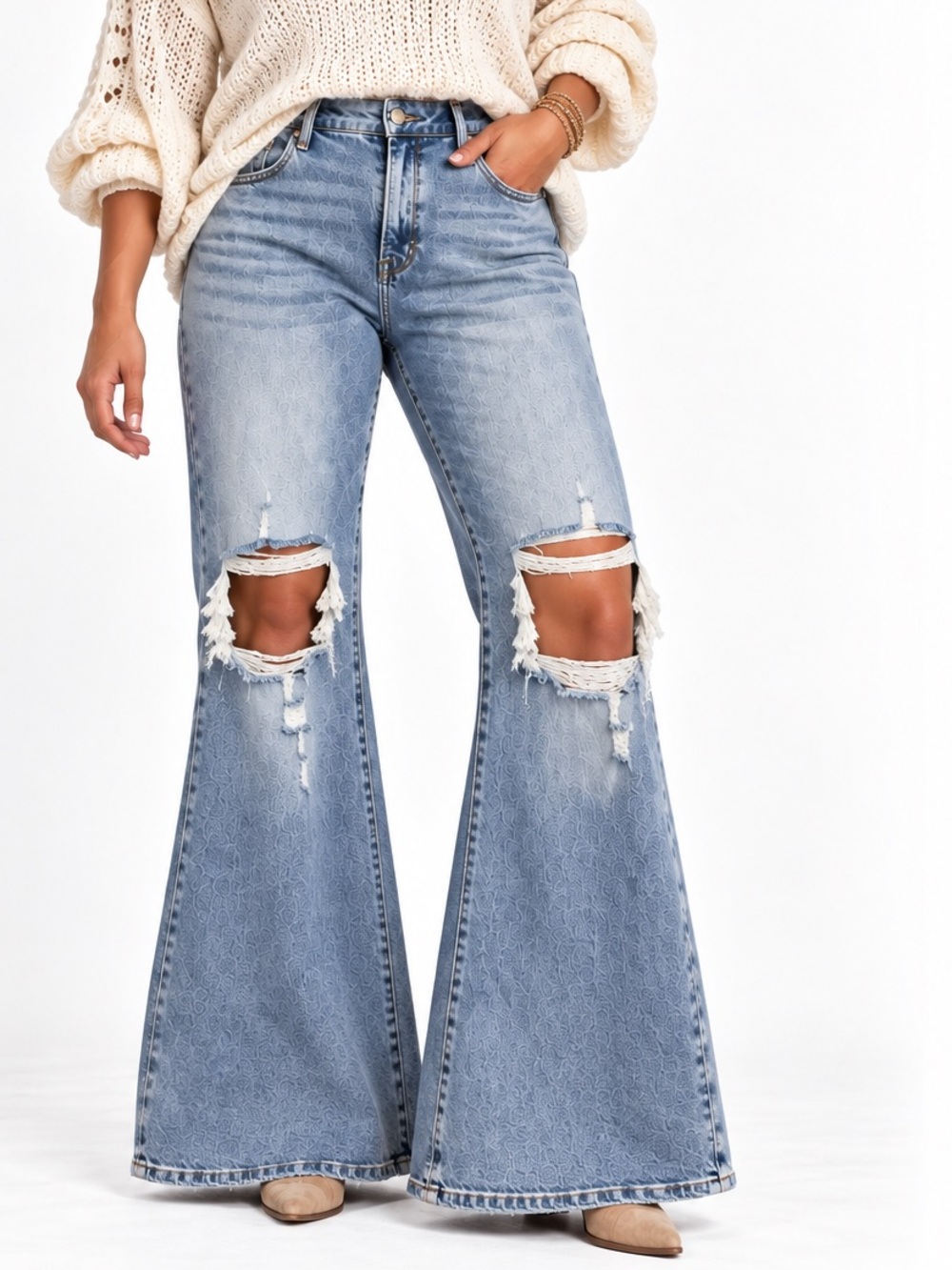 Risen NWT Ariel Distressed Stretch High-Rise Light Blue Flare Jeans Size 3X
